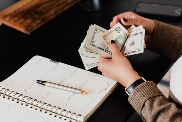 How a Home Insurance Claim Works How a Home Insurance Claim Works